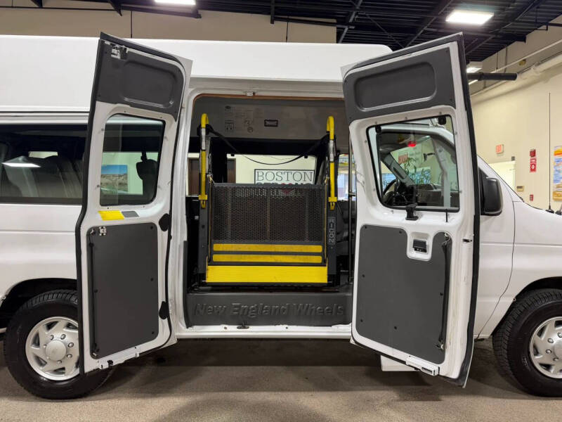 2014 Ford E-Series E-250