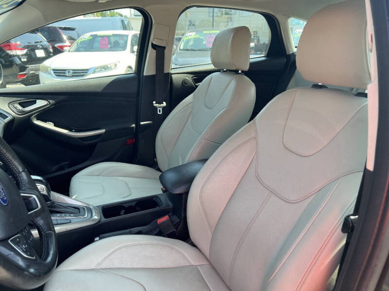 2018 Ford Focus Titanium