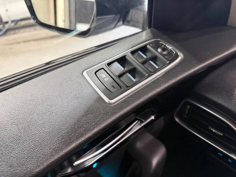 2020 Jaguar F-PACE 25t Premium