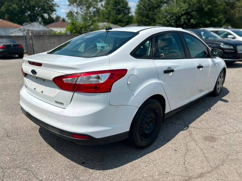 2012 Ford Focus S