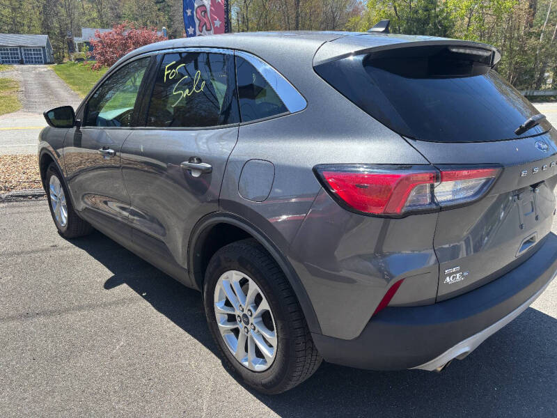 2021 Ford Escape SE