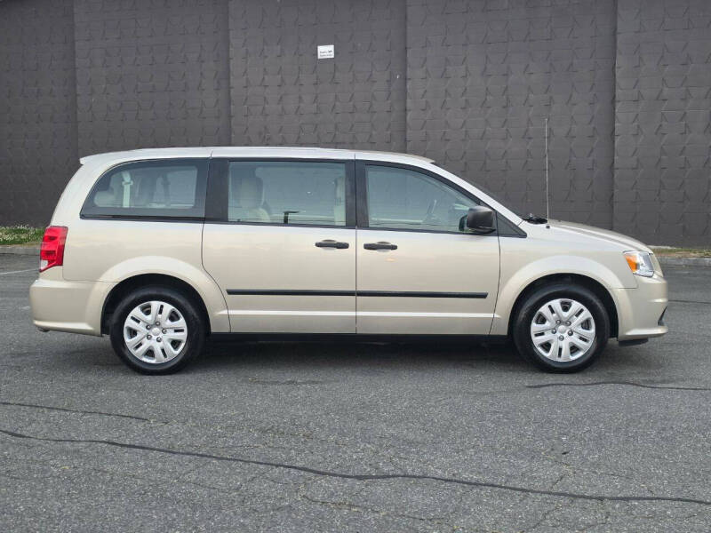 2014 Dodge Grand Caravan SE
