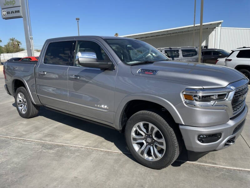 2022 RAM Ram 1500 Pickup Limited photo 2