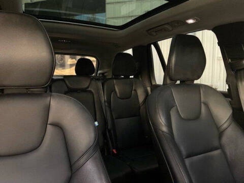 2023 Volvo XC90 B5 Core