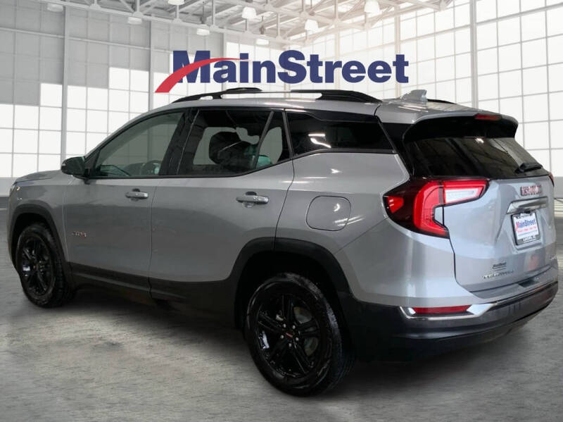 2023 GMC Terrain AT4