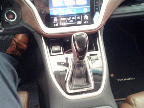 2021 Subaru Outback Touring XT