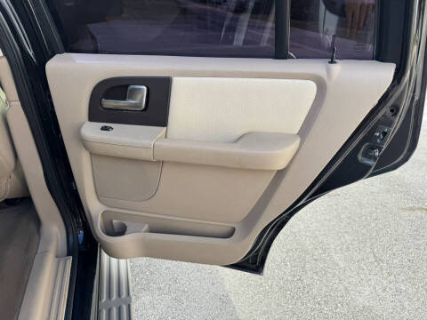 2004 Ford Expedition Eddie Bauer