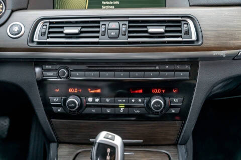 2011 BMW 7 Series 750Li xDrive