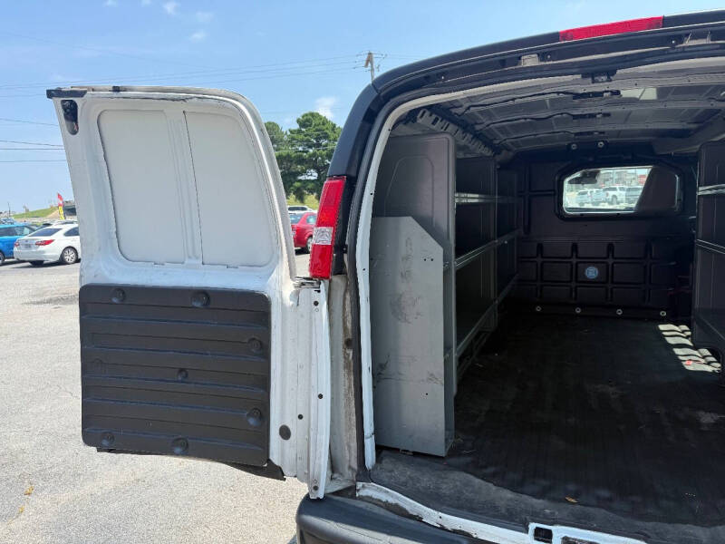 2021 Chevrolet Express 2500