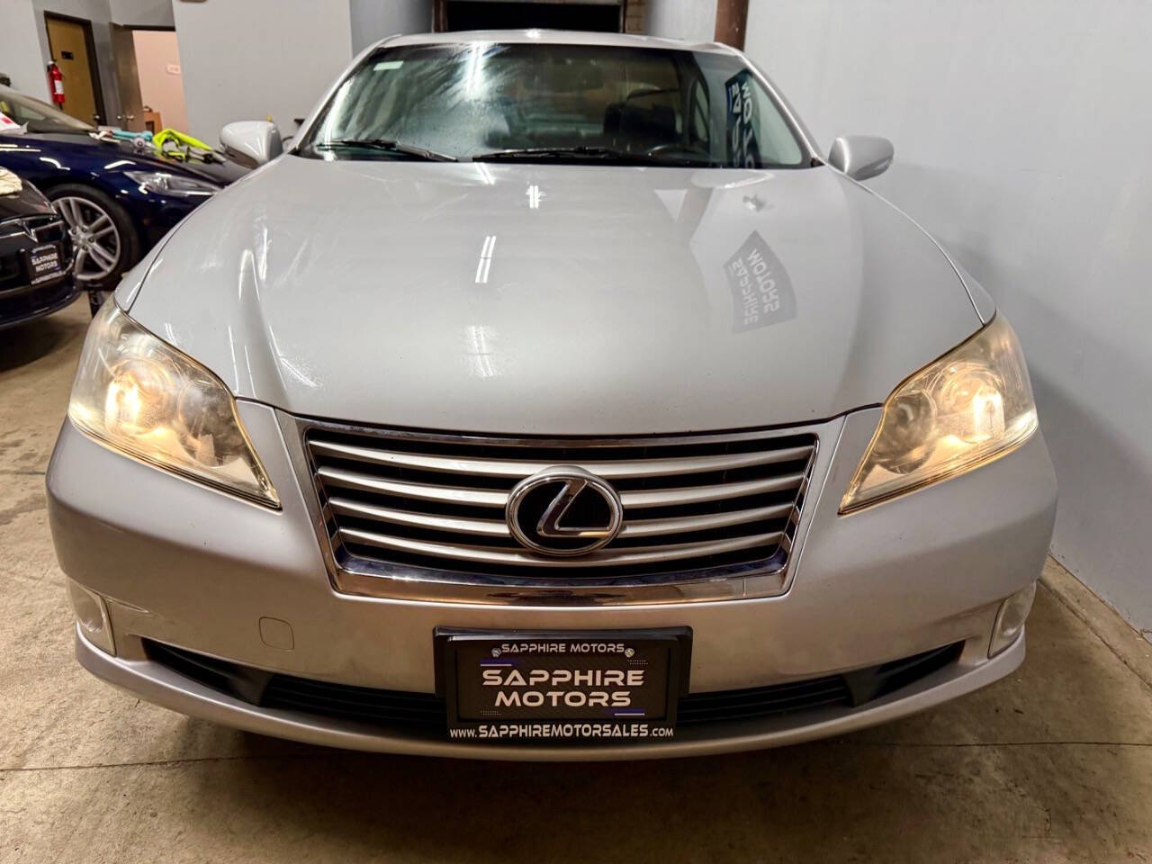 2011 Lexus ES 350 for sale at Sapphire Motors in Gurnee, IL