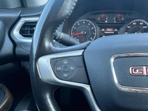 2018 GMC Acadia SLE-2