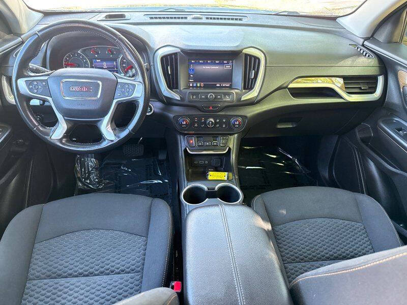 2020 GMC Terrain SLE