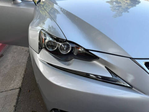 2016 Lexus IS 200t