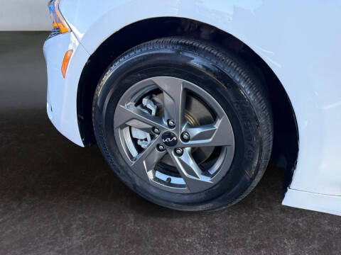2022 Kia K5