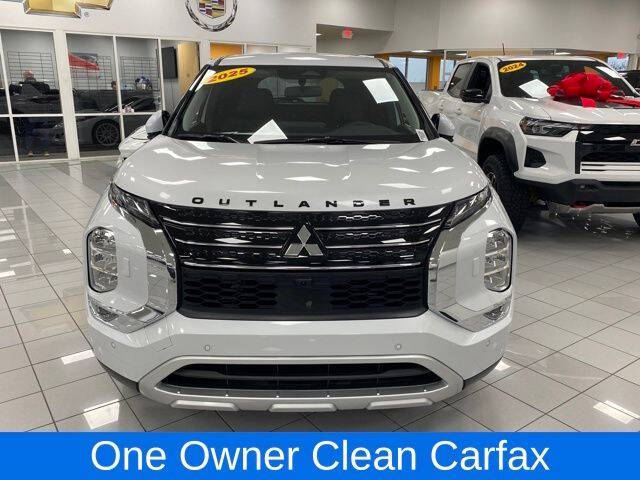2025 Mitsubishi Outlander PHEV SE