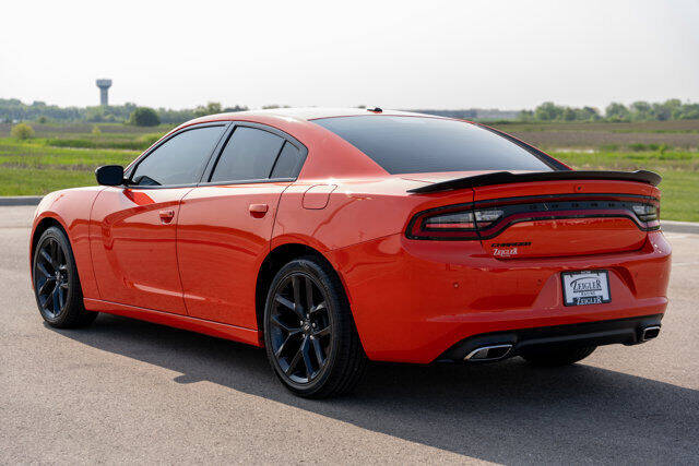 2020 Dodge Charger SXT