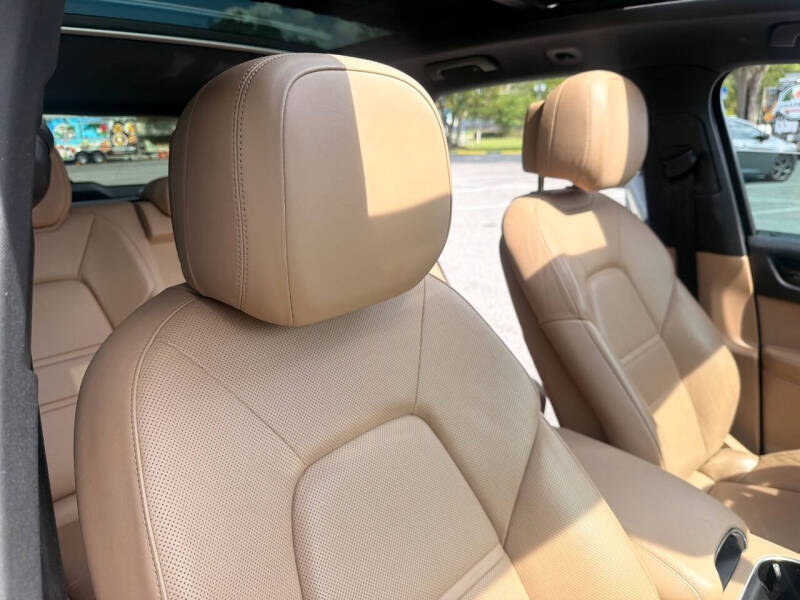 2020 Porsche Cayenne