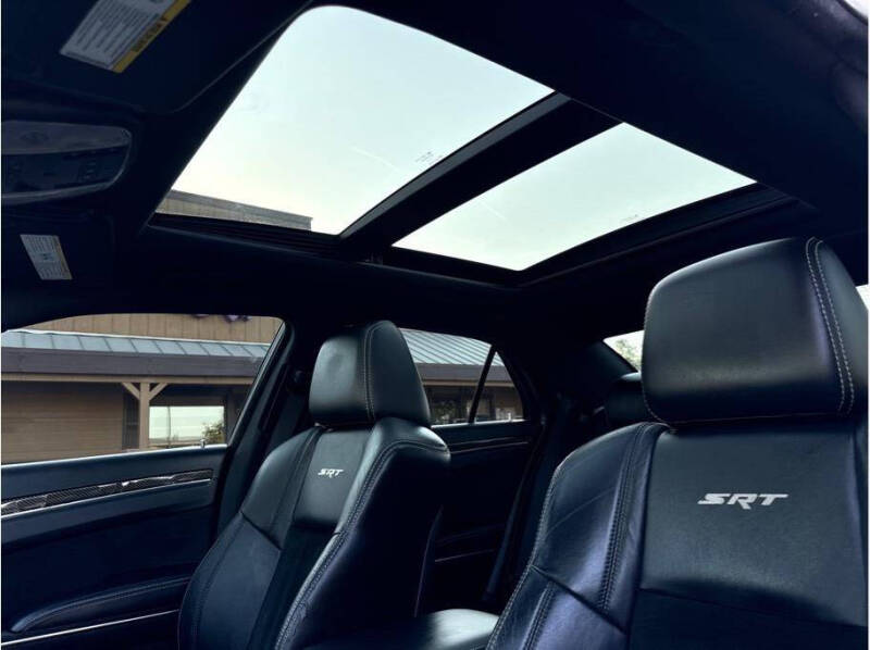 2012 Chrysler 300 SRT8