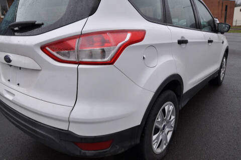 2016 Ford Escape S