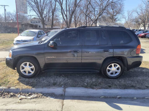 2005 GMC Envoy for sale at D and D Auto Sales in Topeka KS