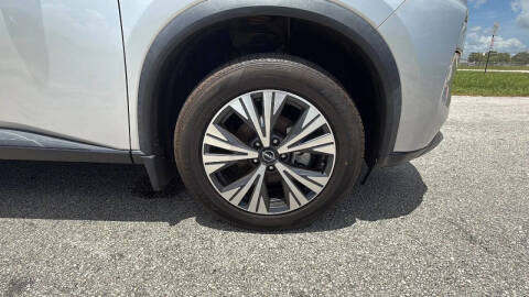 2022 Nissan Rogue SV