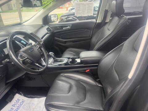 2017 Ford Edge Titanium