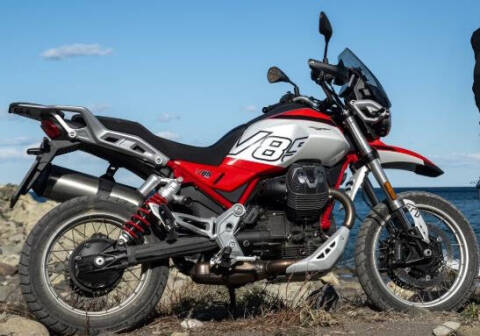 2025 Moto Guzzi V85 TT