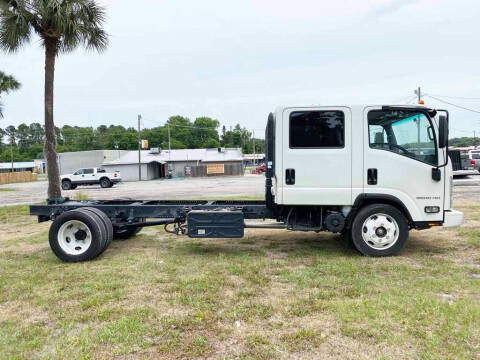 2018 Isuzu NRR