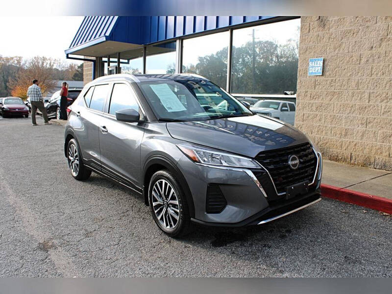 2022 Nissan Kicks SV