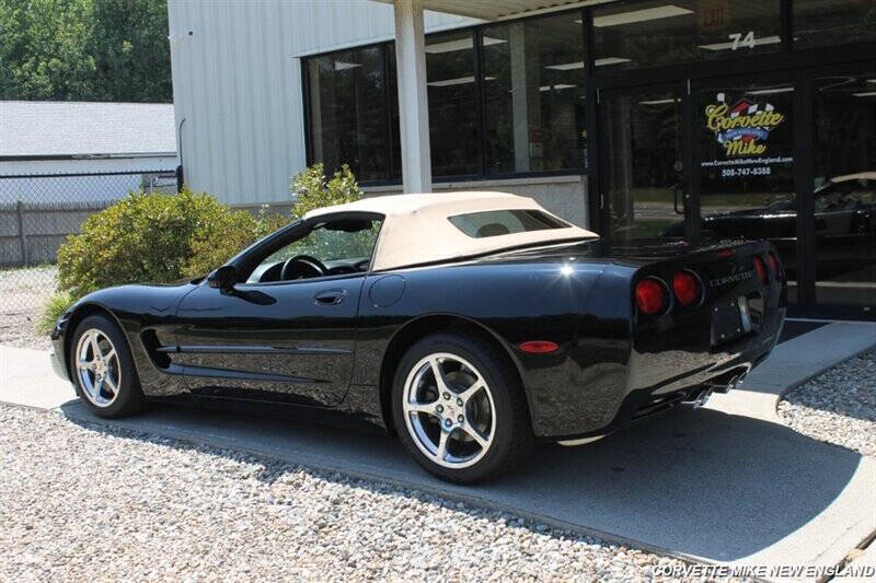 2002 Chevrolet Corvette 15