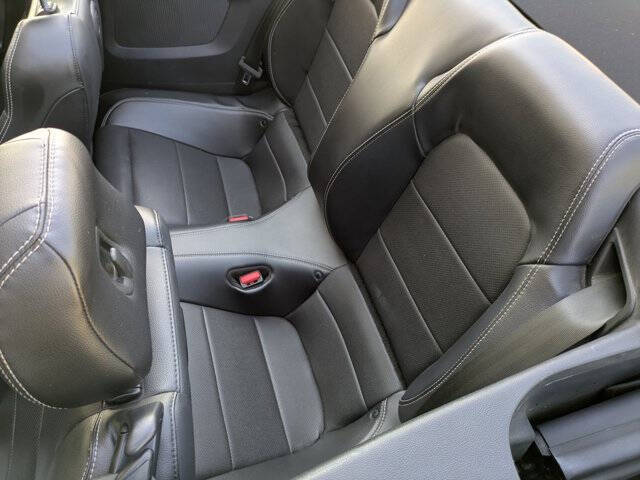 2021 Ford Mustang EcoBoost Premium