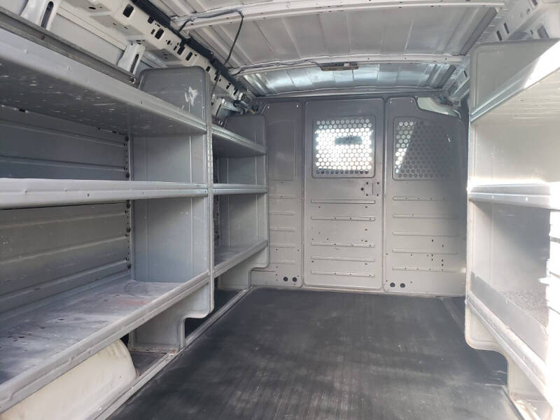 2019 Chevrolet Express 2500