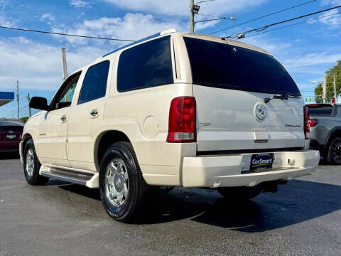 2003 Cadillac Escalade