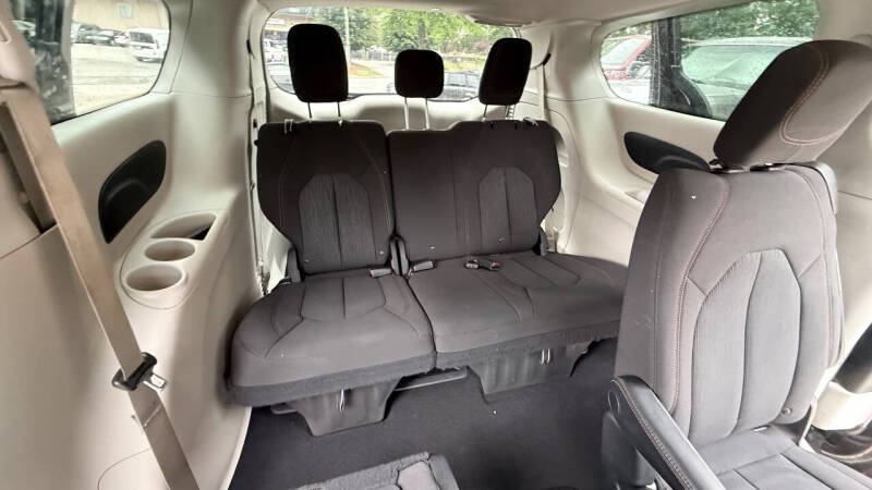 2017 Chrysler Pacifica Touring
