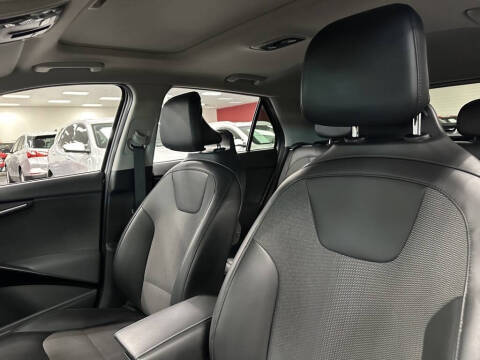 2023 Kia Niro EX Touring