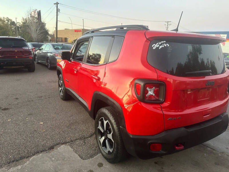 2022 Jeep Renegade Trailhawk