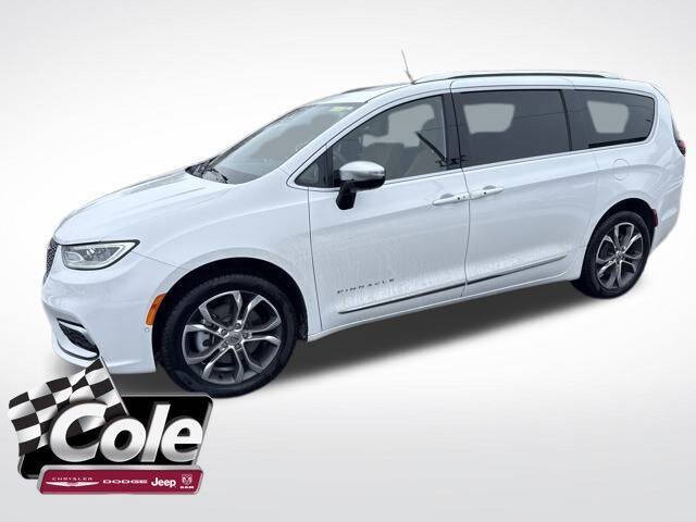 2025 Chrysler Pacifica Pinnacle