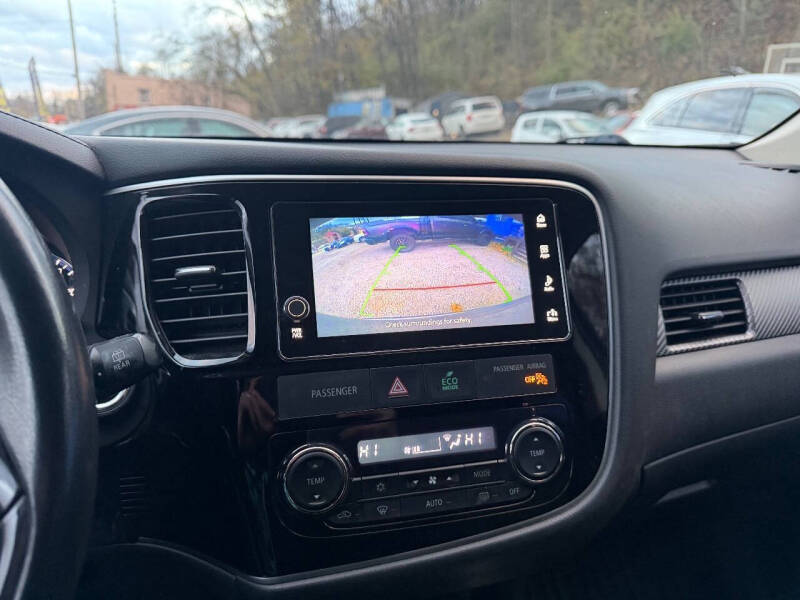 2017 Mitsubishi Outlander SE