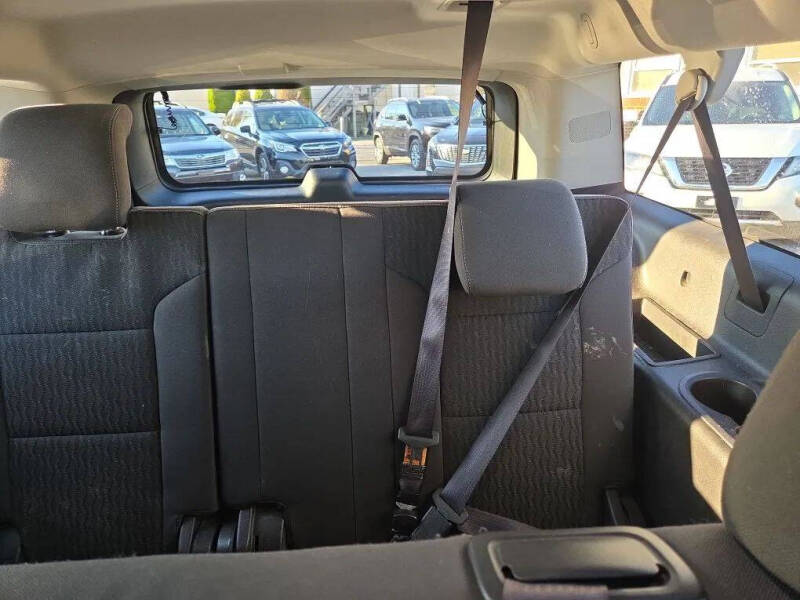 2017 Chevrolet Suburban LS