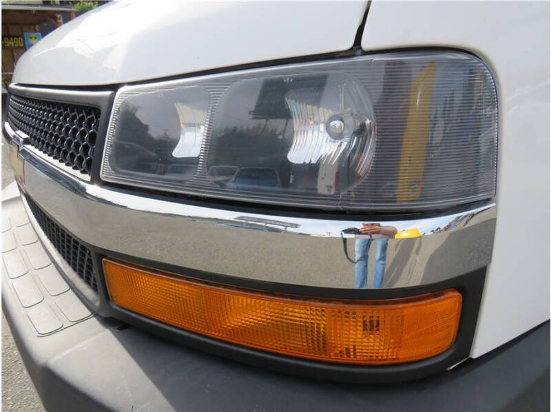 2017 Chevrolet Express 2500