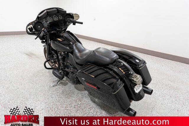 2023 Harley-Davidson Street Glide