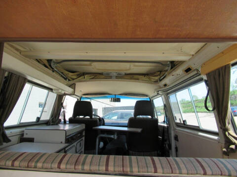 1982 Volkswagen Vanagon Camper