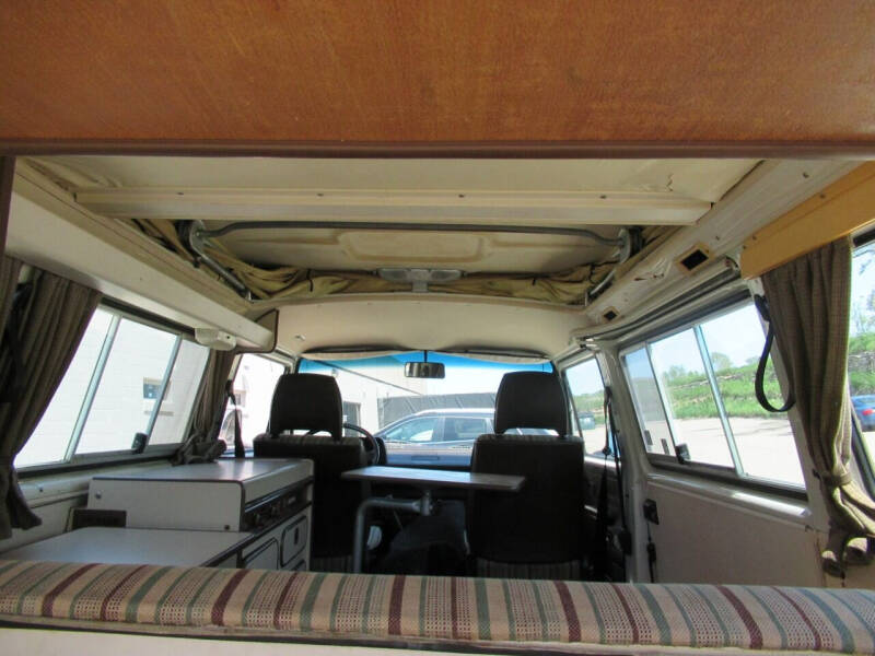 1982 Volkswagen Vanagon Camper