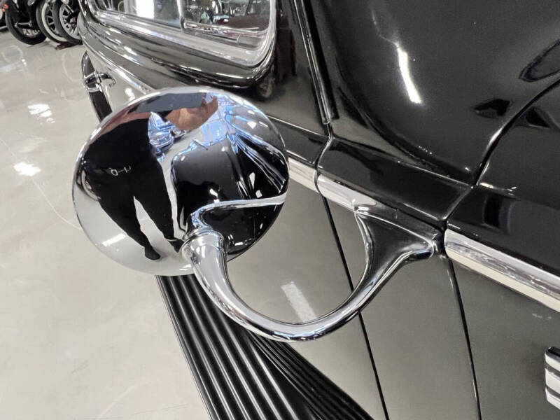 1941 Packard 110