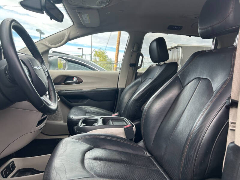2018 Chrysler Pacifica Touring L