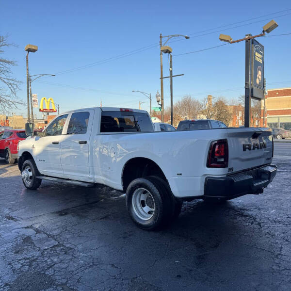 2022 RAM 3500 Tradesman