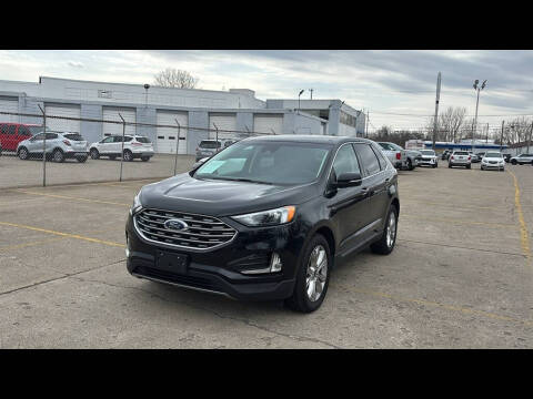 2022 Ford Edge Titanium