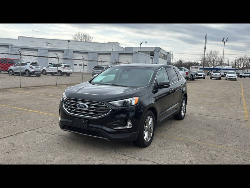 2022 Ford Edge Titanium