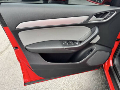 2017 Audi Q3 2.0T Premium