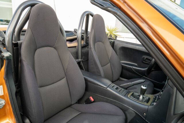 2000 Mazda MX-5 Miata 31
